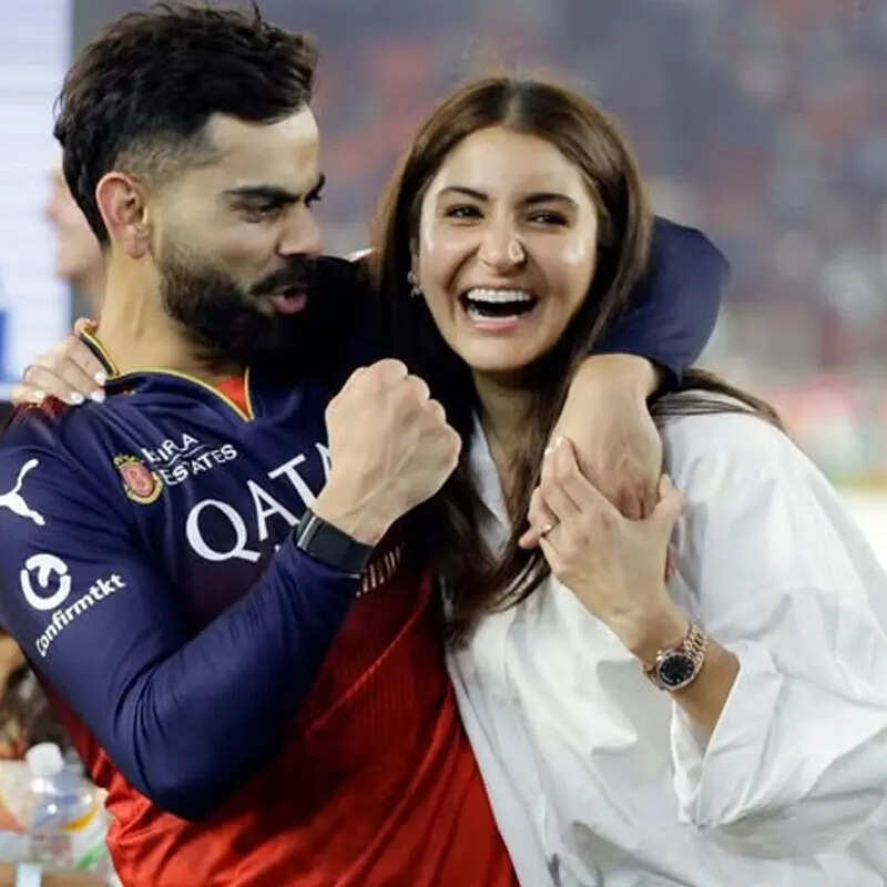अनुष्का शर्मा और विराट कोहली 