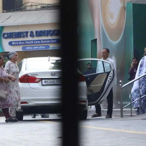 परेशान दिखीं सलमा खान