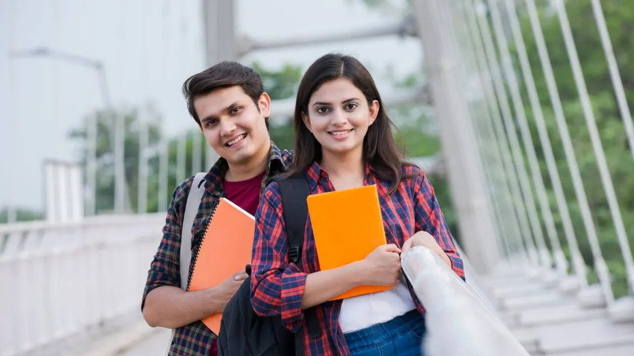 शॉर्ट टर्म कोर्स की अवधि कितनी होती है?
