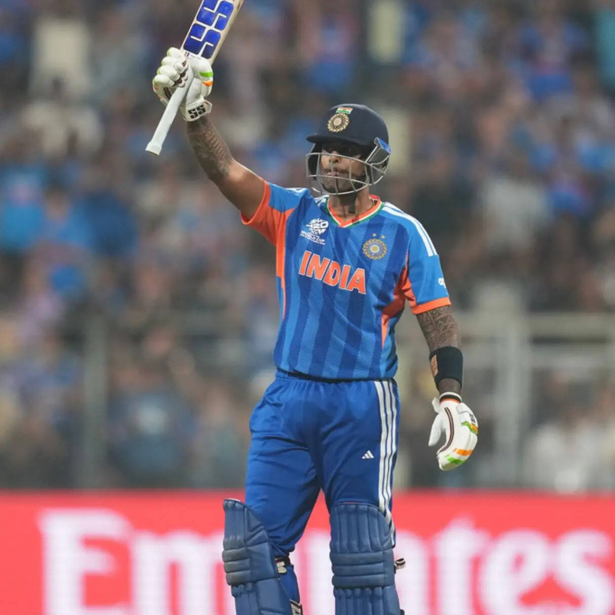 दुबे के साथ संभाली पारी