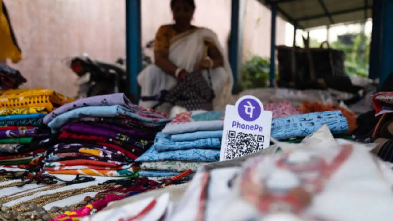 PhonePe यूजर्स को अब हर एक छोटे ट्रांजैक्शन के लिए हर बार UPI PIN एंटर करने की जरूरत नहीं पड़ेगी। अब आप बायोमेट्रिक ऑथेंटिकेशन की मदद से ऑनलाइन पेमेंट कर पाएंगे।