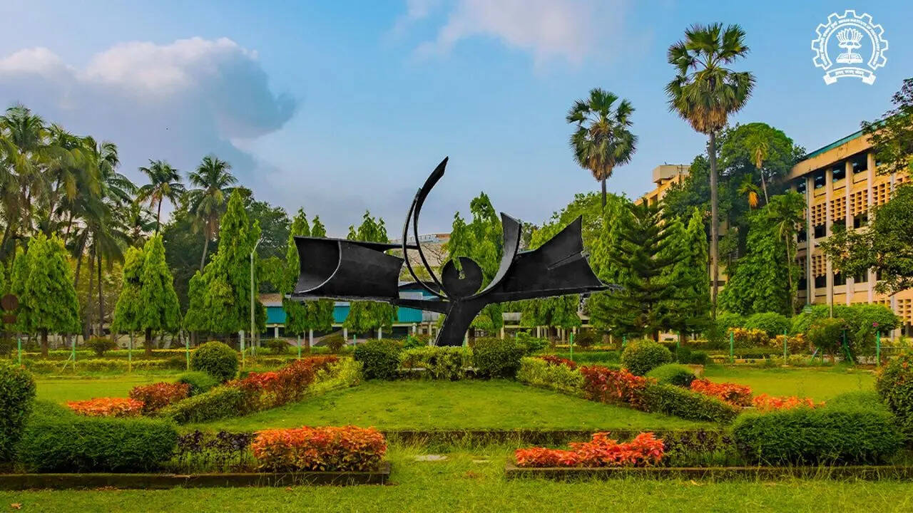 IIT Bombay में कैसे मिलता है एडमिशन