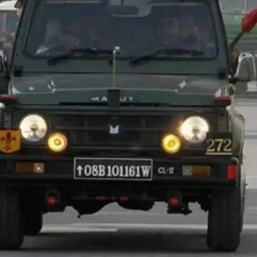 What is arrow in defence vehicles army ki gaadi par teer ke nishan ka ...