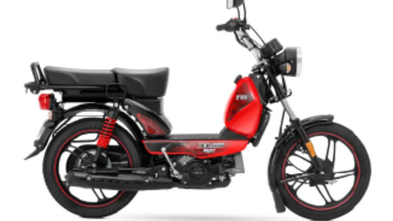 छठवें नंबर पर TVS XL100 ने 48,607 यूनिट की बिक्री दर्ज की, जो जनवरी 2025 की 41,873 यूनिट से 16.08% ज्यादा है। 6,734 यूनिट की बढ़त इसके स्थिर बाजार को दिखाती है।