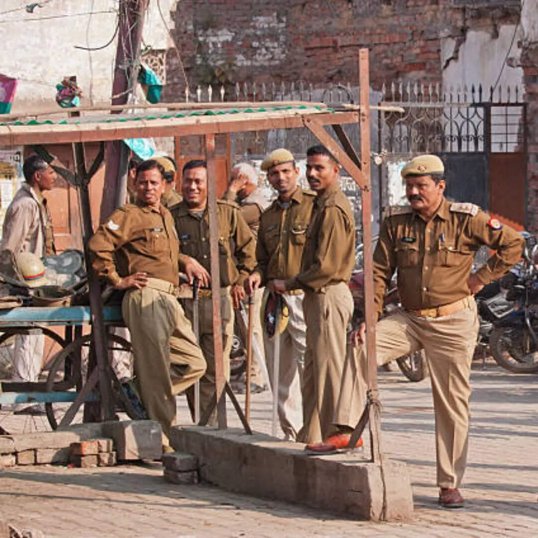 पुलिस विभाग में एसएचओ कौन होता है