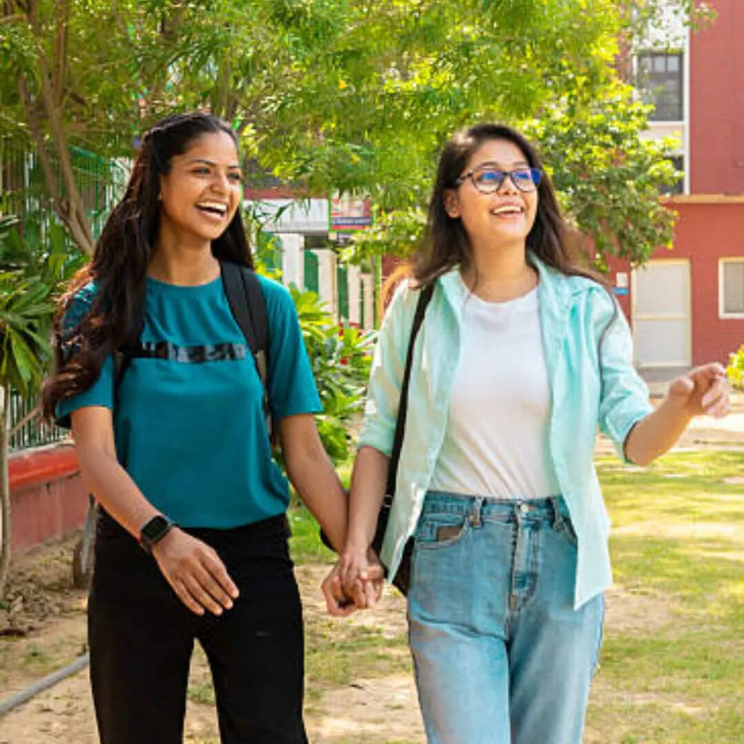 एंट्रेंस के जरिए एडमिशन