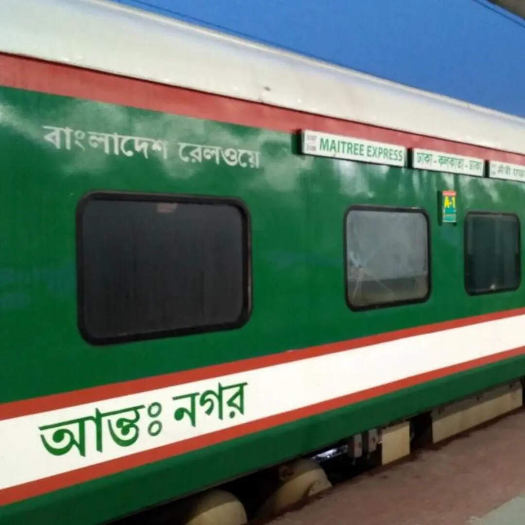 कौन सी ट्रेन डायरेक्ट विदेश जाती है