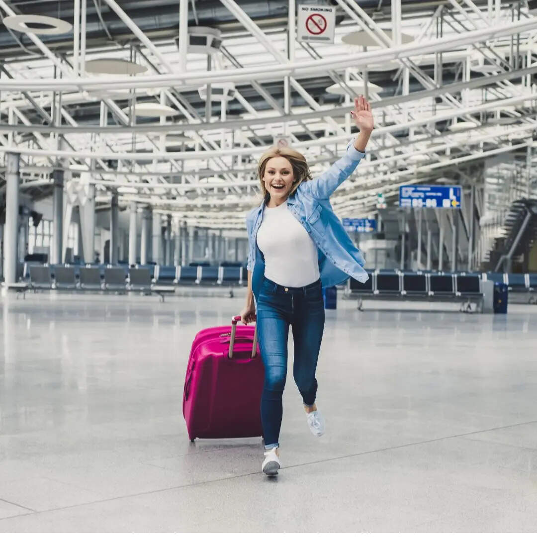 जेवर में बन रहा दुनिया का चौथा सबसे बड़ा एयरपोर्ट 