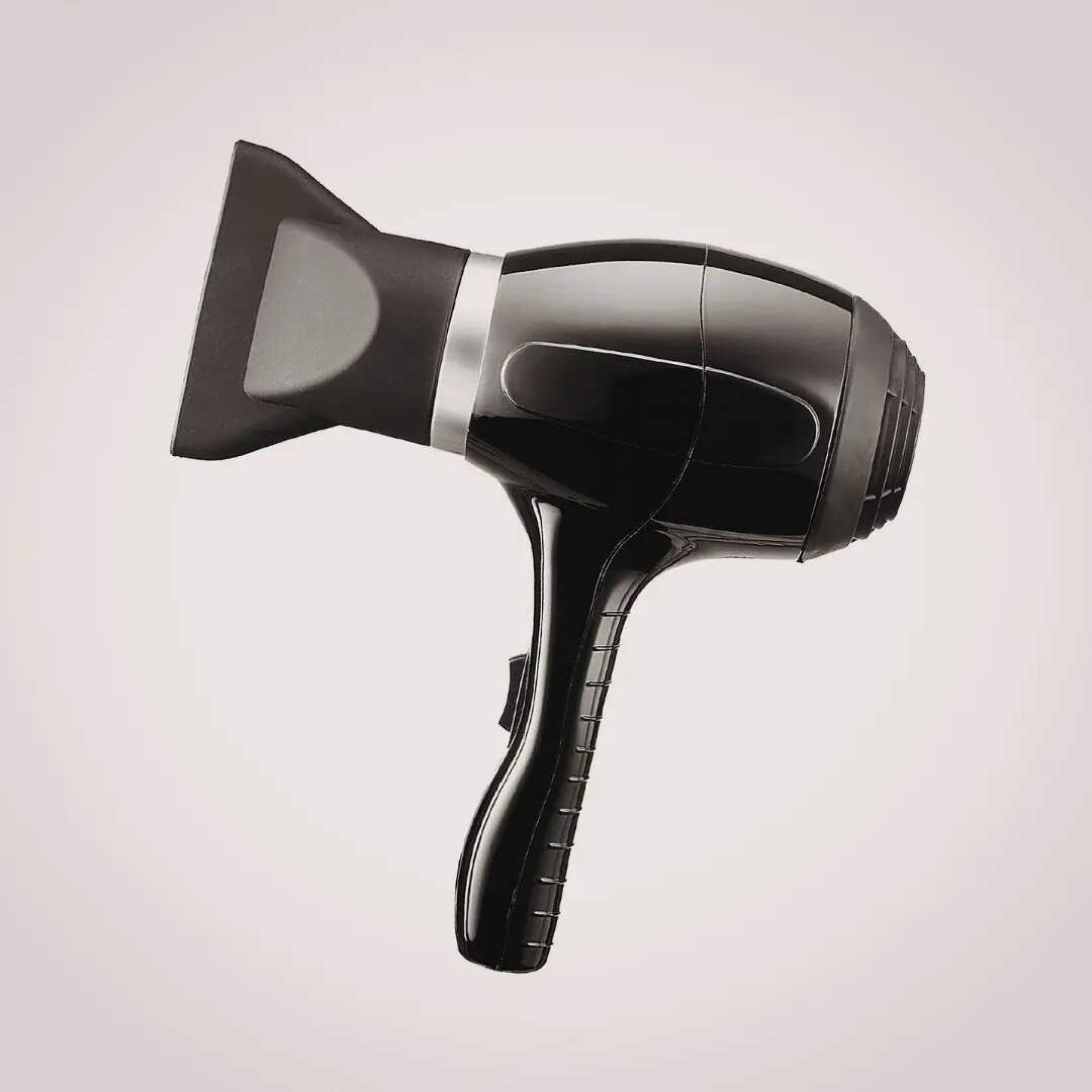 हेयर ड्रायर का इस्तेमाल न करें