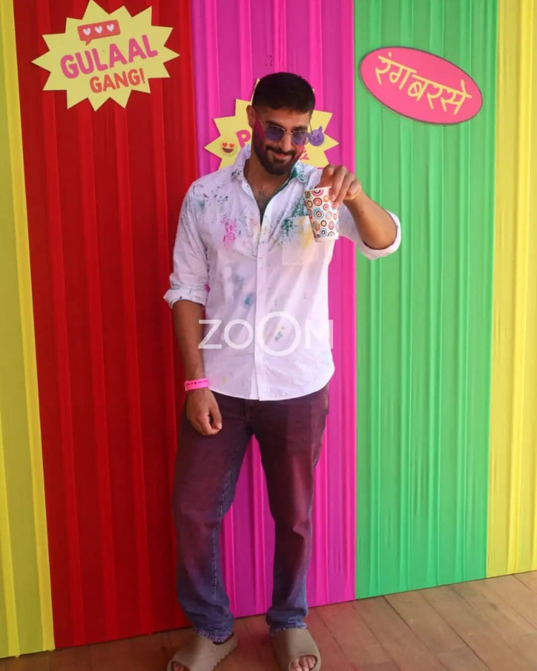 तनुज विरवानी ने दिये पोज