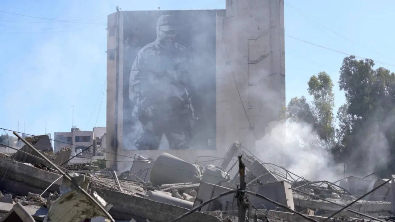 <strong>सैन्य ठिकानों को भारी नुकसान</strong>