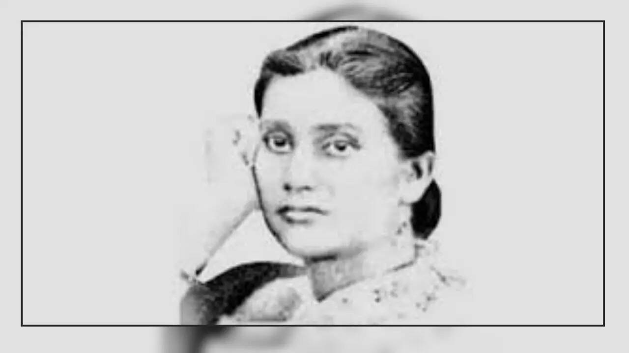 International Womens Day 2026 Meet Indias First Female Doctor kadambini ...