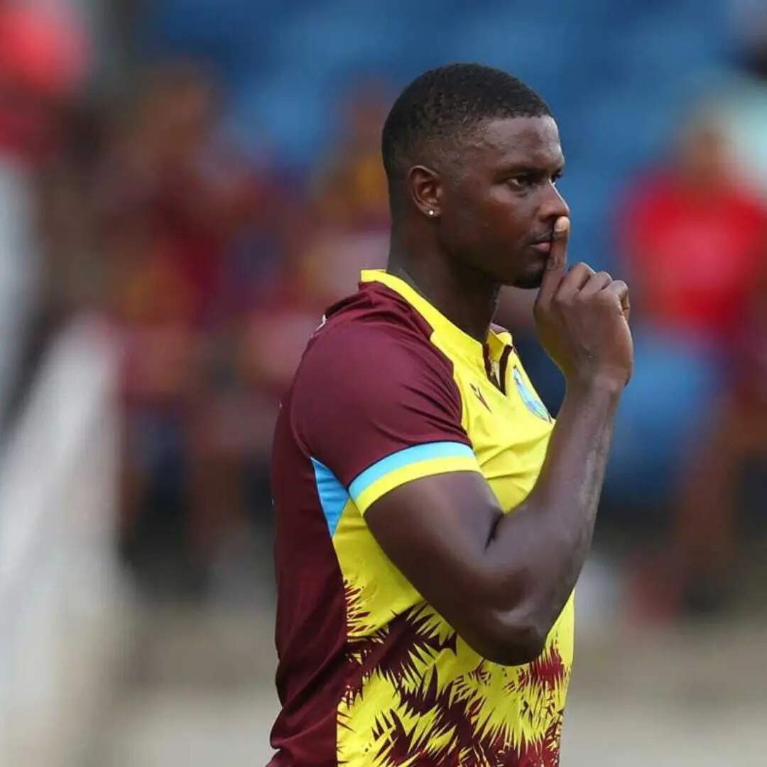 वेस्टइंडीज से एक नाम