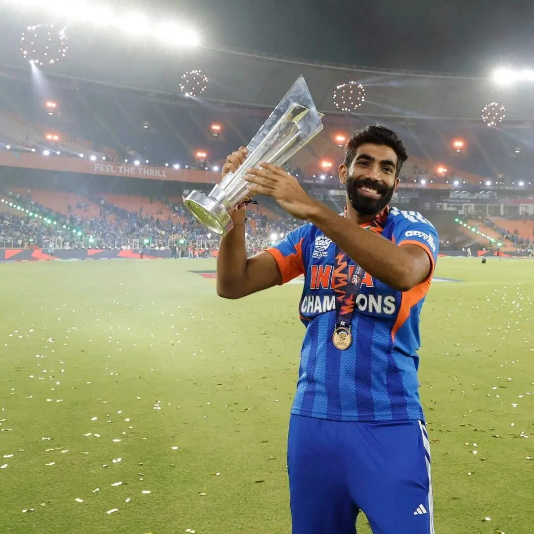 टॉप पर जसप्रीत बुमराह