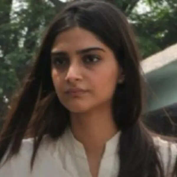 सोनम कपूर 