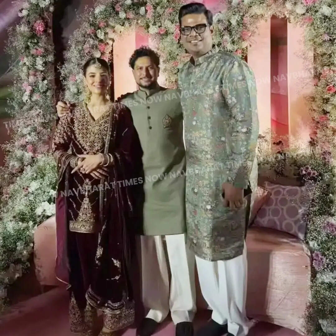 ​​मेहंदी सेरेमनी में दिखा शाही अंदाज​