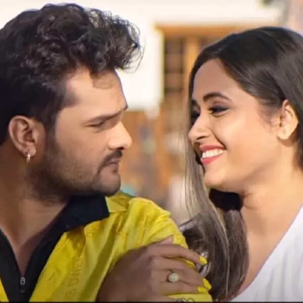 शादीशुदा होकर भी फिसल गए थे खेसारी लाल