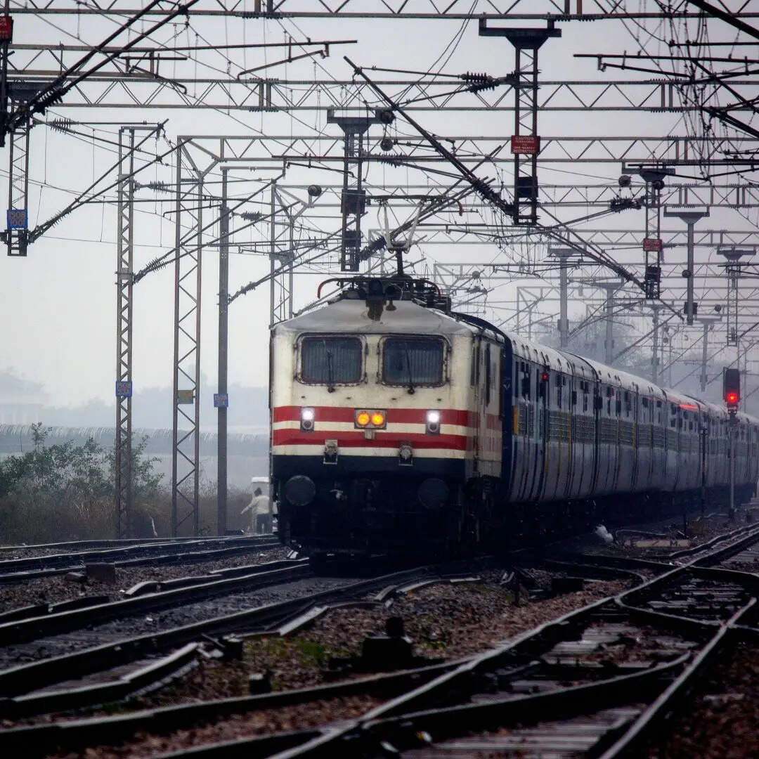 वेरिफिकेशन के लिए आवश्यक दस्तावेज