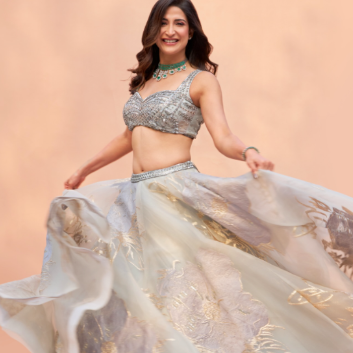 Ahana Kumra खुद भी एक्टिंग में हैं सक्रिय