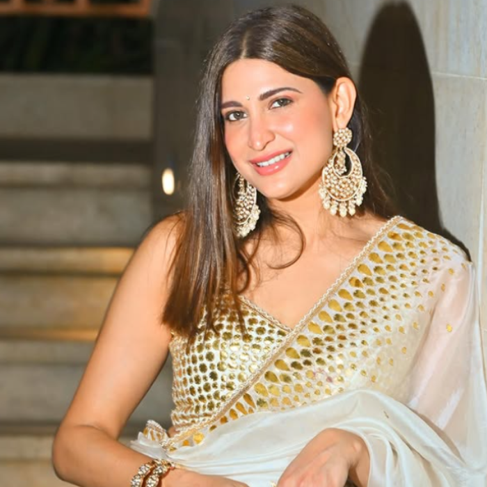 Ahana Kumra ने खुद शेयर कीं तस्वीरें
