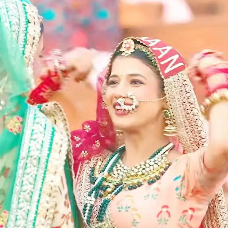 ​अबीरा करेगी डांस​