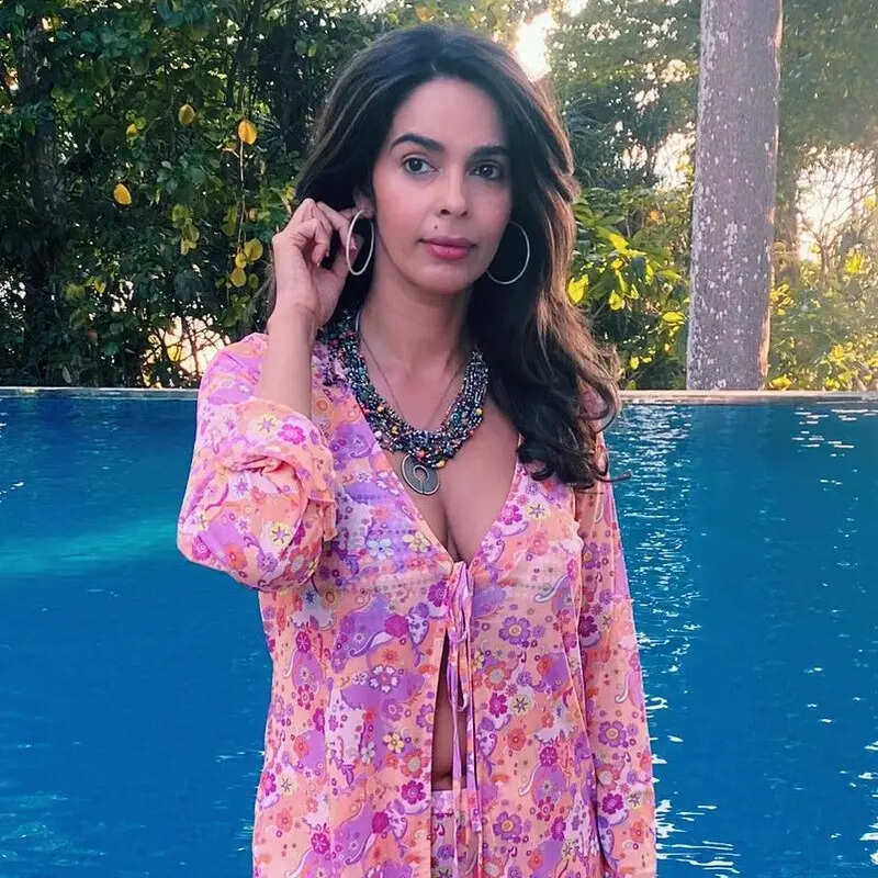 मल्लिका शेरावत (Mallika Sherawat)