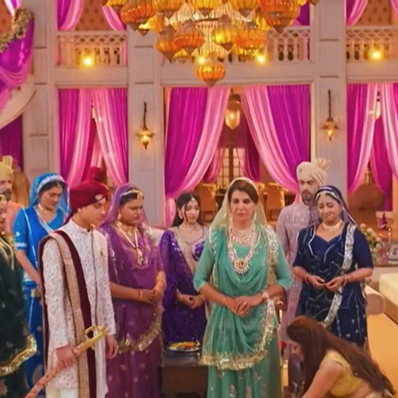 दादी सा दिखाएगी मेहर को आईना​