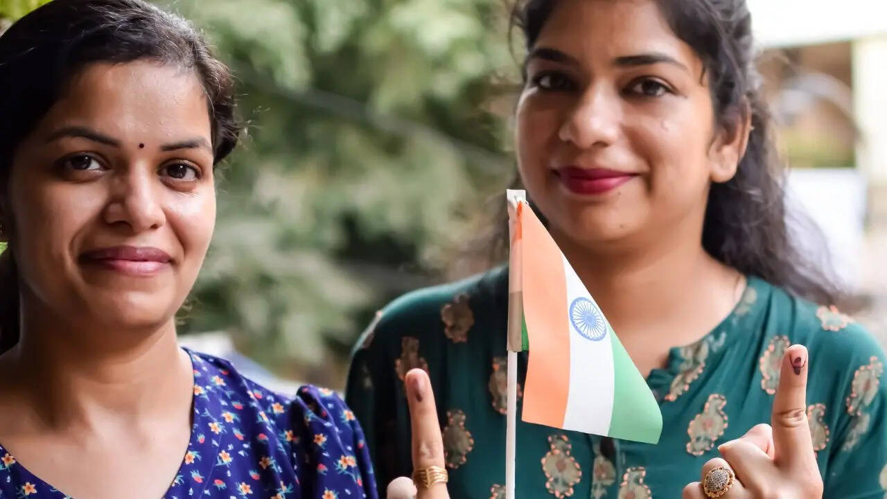 जमीन सुधार और पंचायत व्यवस्था