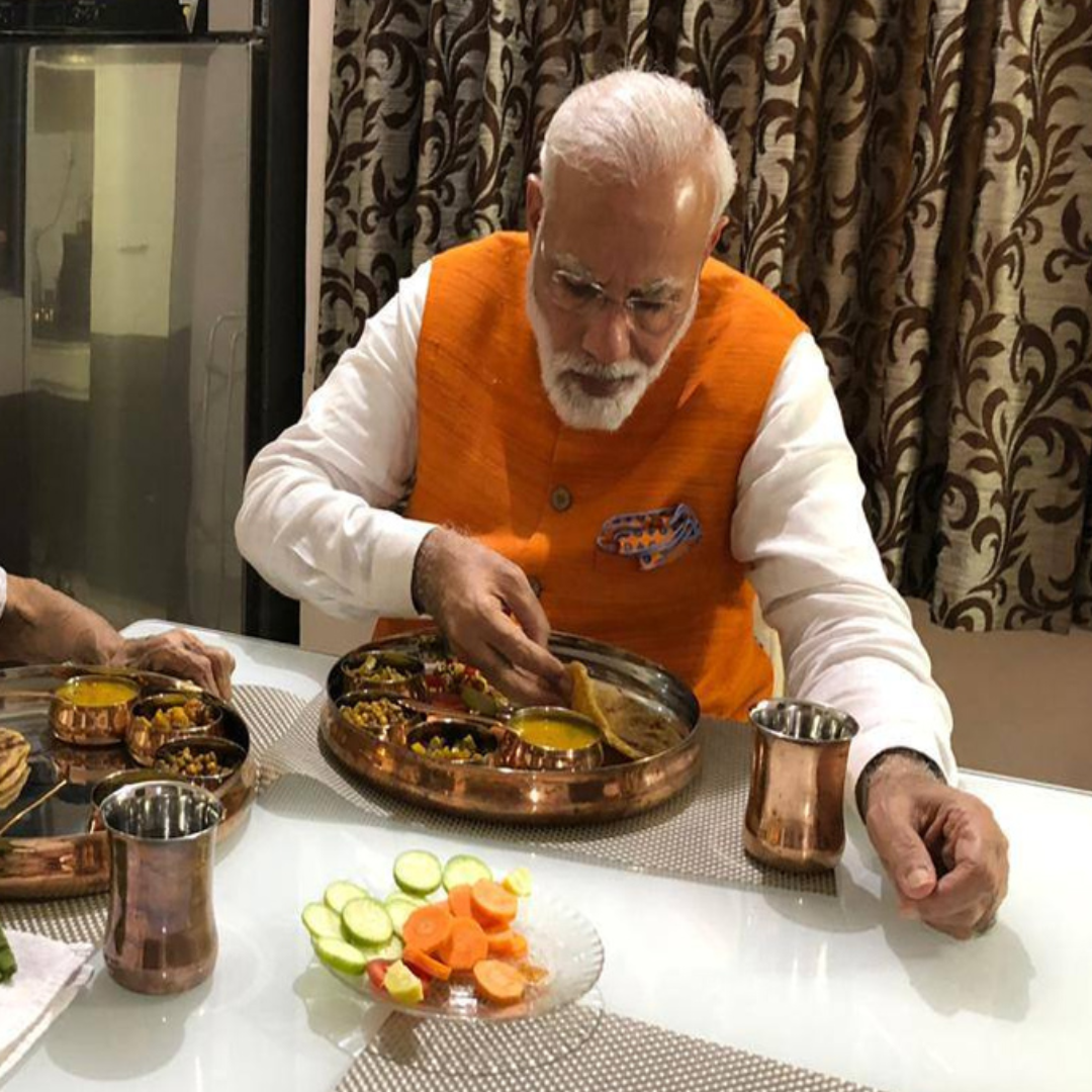 क्या नॉन वेज खाते हैं मोदी जी