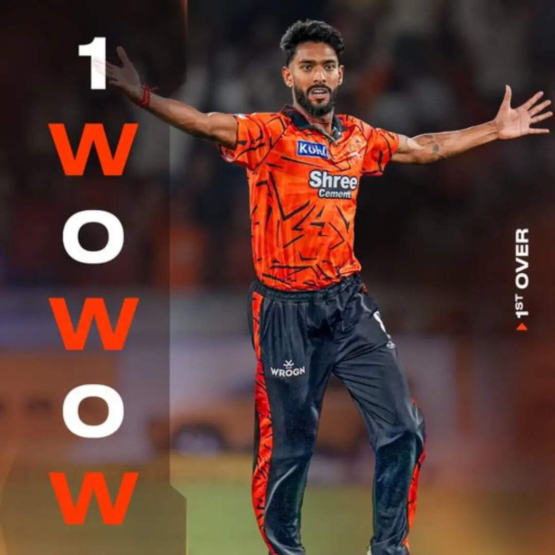 एक ओवर में झटके 3 विकेट 