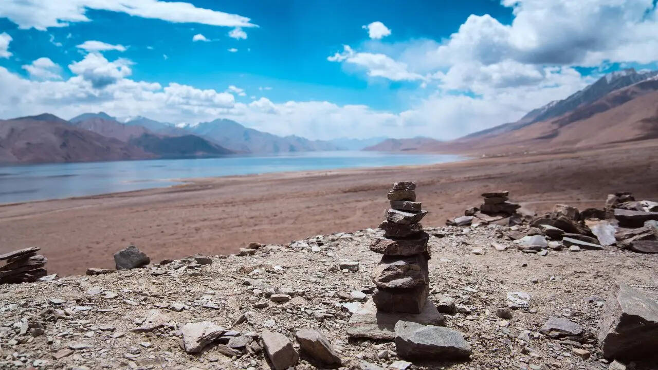 ऊंचे दर्रों की भूमि