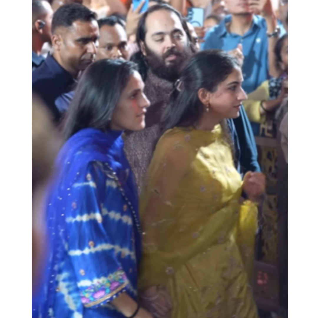 श्लोका का सूट
