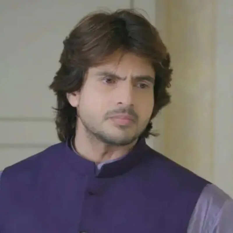 पराग (Rahil Azam)