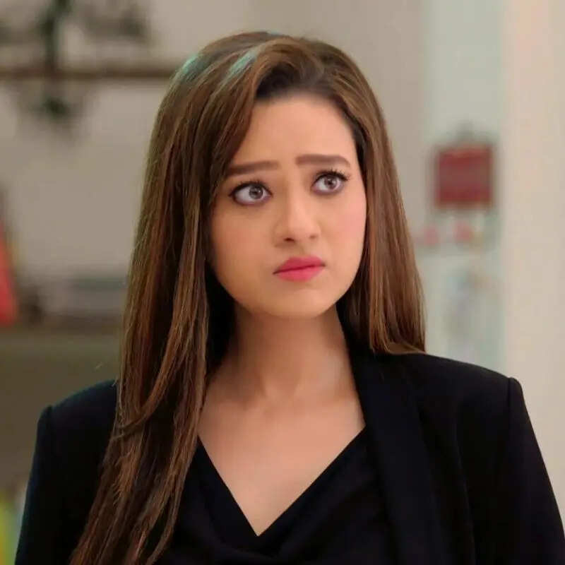काव्या (Madalsa Sharma)