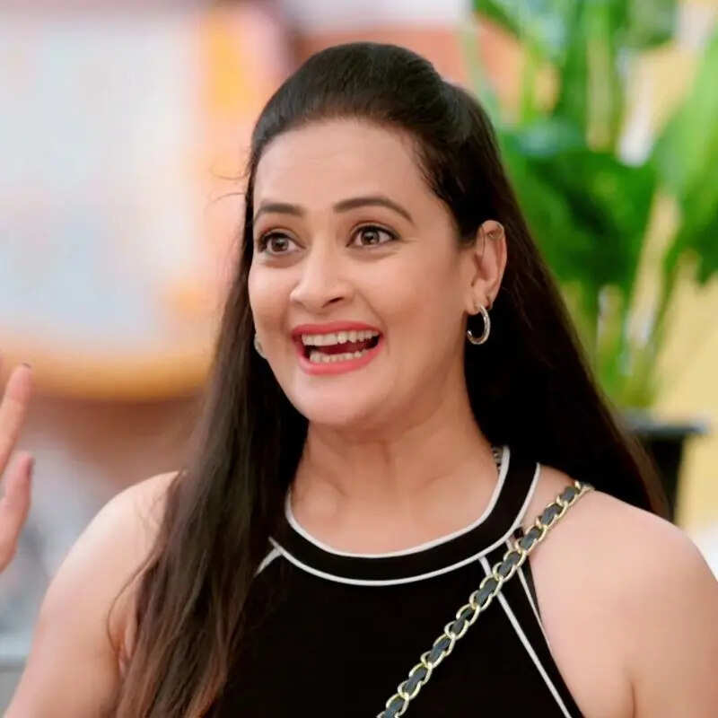 देविका (Jasveer Kaur)