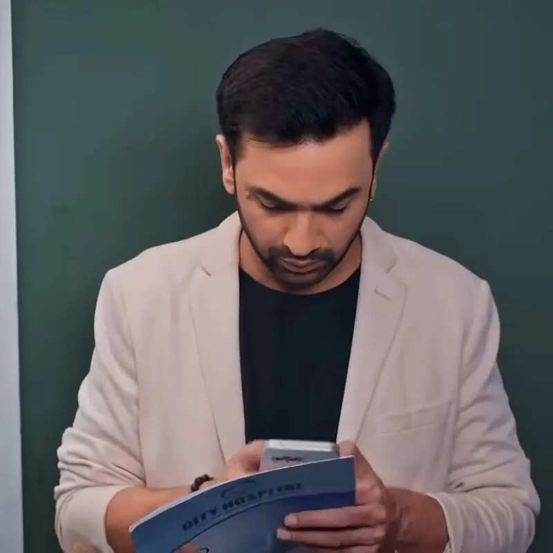 करण की दूसरी औरत संग फोटो लेगा आर्यन
