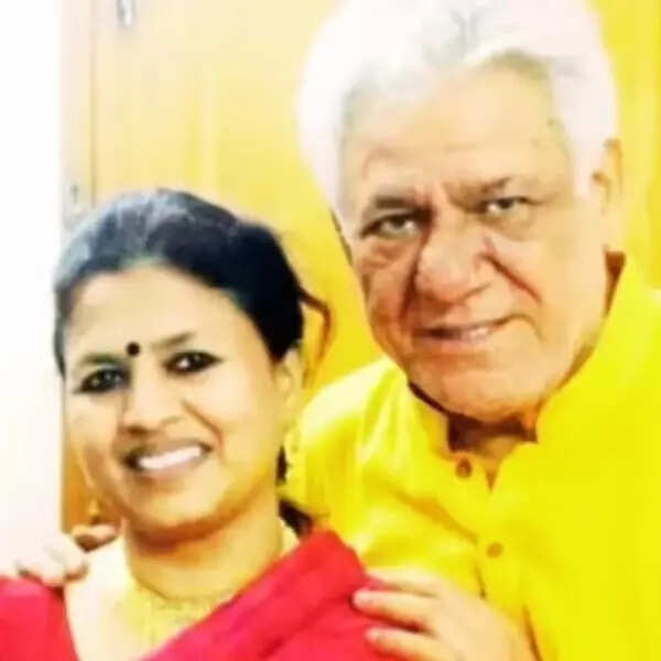 ओम पुरी ने की सीमा कपूर से शादी
