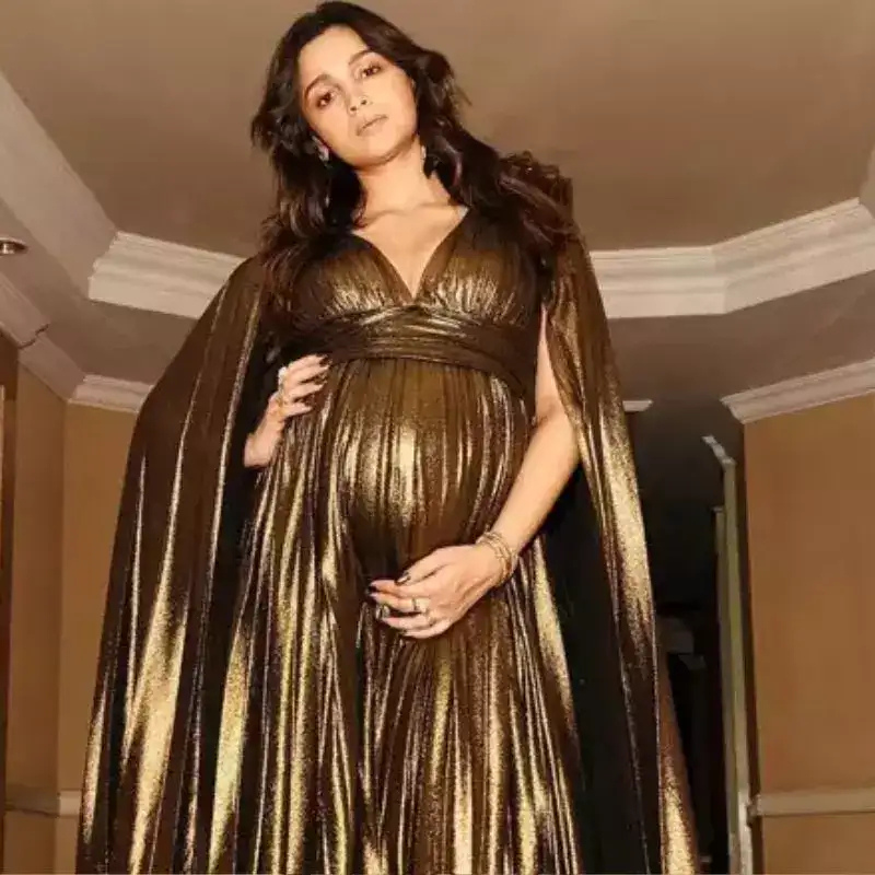 आलिया भट्ट (Alia Bhatt)