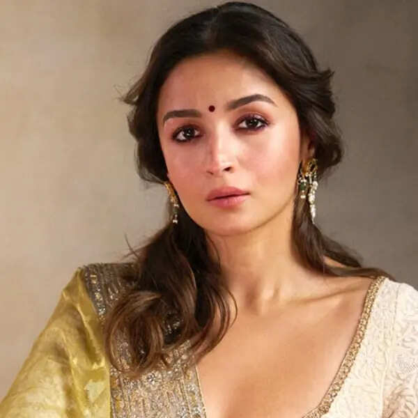 आलिया भट्ट