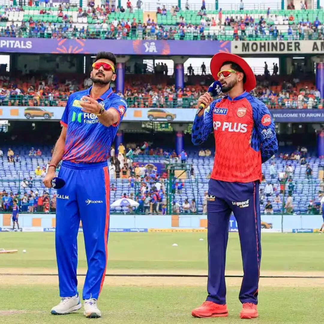 टॉस जीतकर चुनी पहले बल्लेबाजी