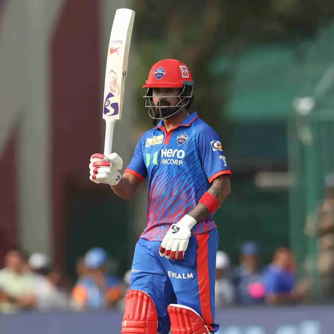 IPL में सबसे ज्यादा शतकवीरों की लिस्ट में शामिल