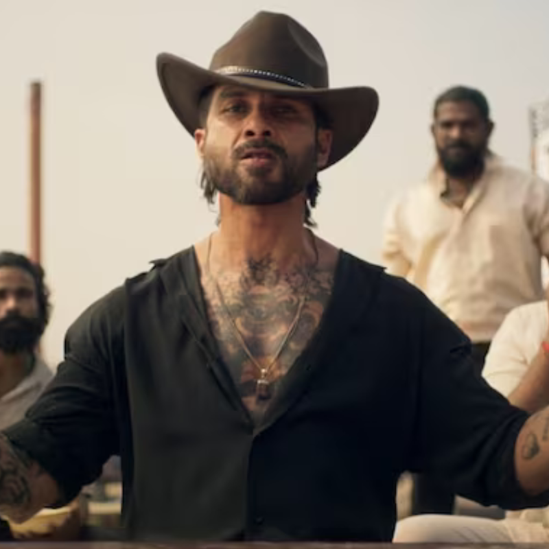 शाहिद कपूर (Shahid Kapoor) ने हथियाया 4th स्थान 