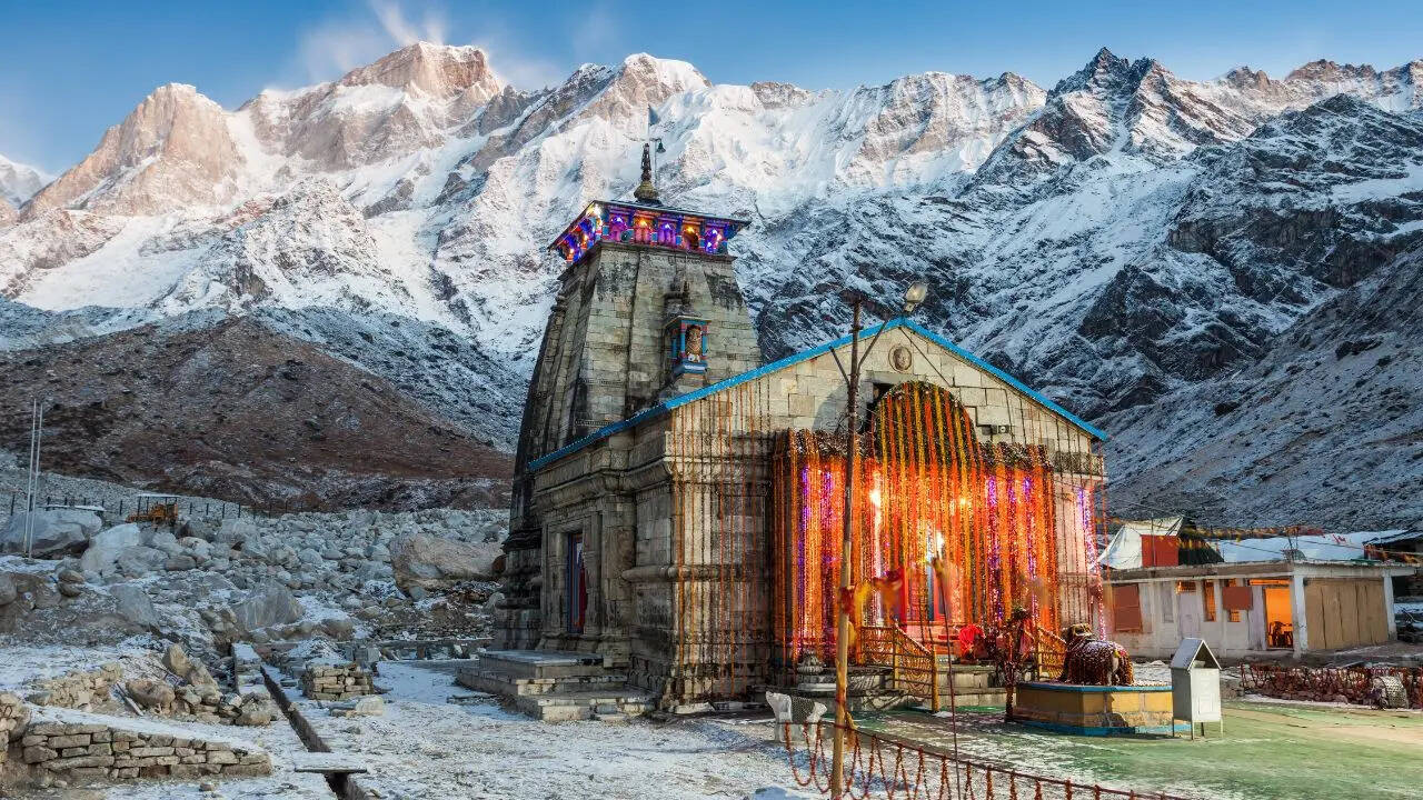 पैदल जा सकते हैं विदेश