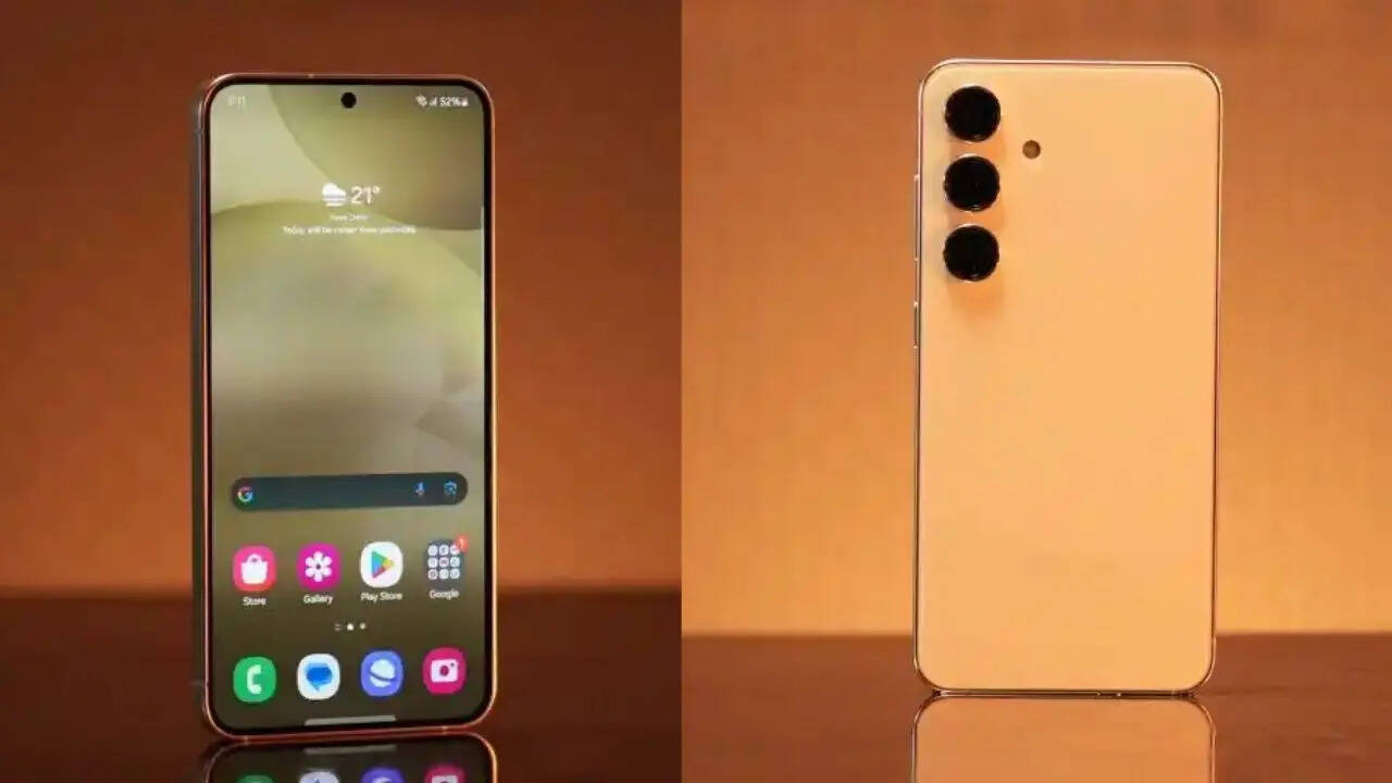 आपको बता दें कि Samsung Galaxy S24 5G को ई-कॉमर्स वेबसाइट में 79,999 रुपये की कीमत में लिस्ट किया गया है। लेकिन अब आपको इसे खरीदने के लिए इतने पैसे नहीं खर्च करने पड़ेंगे।