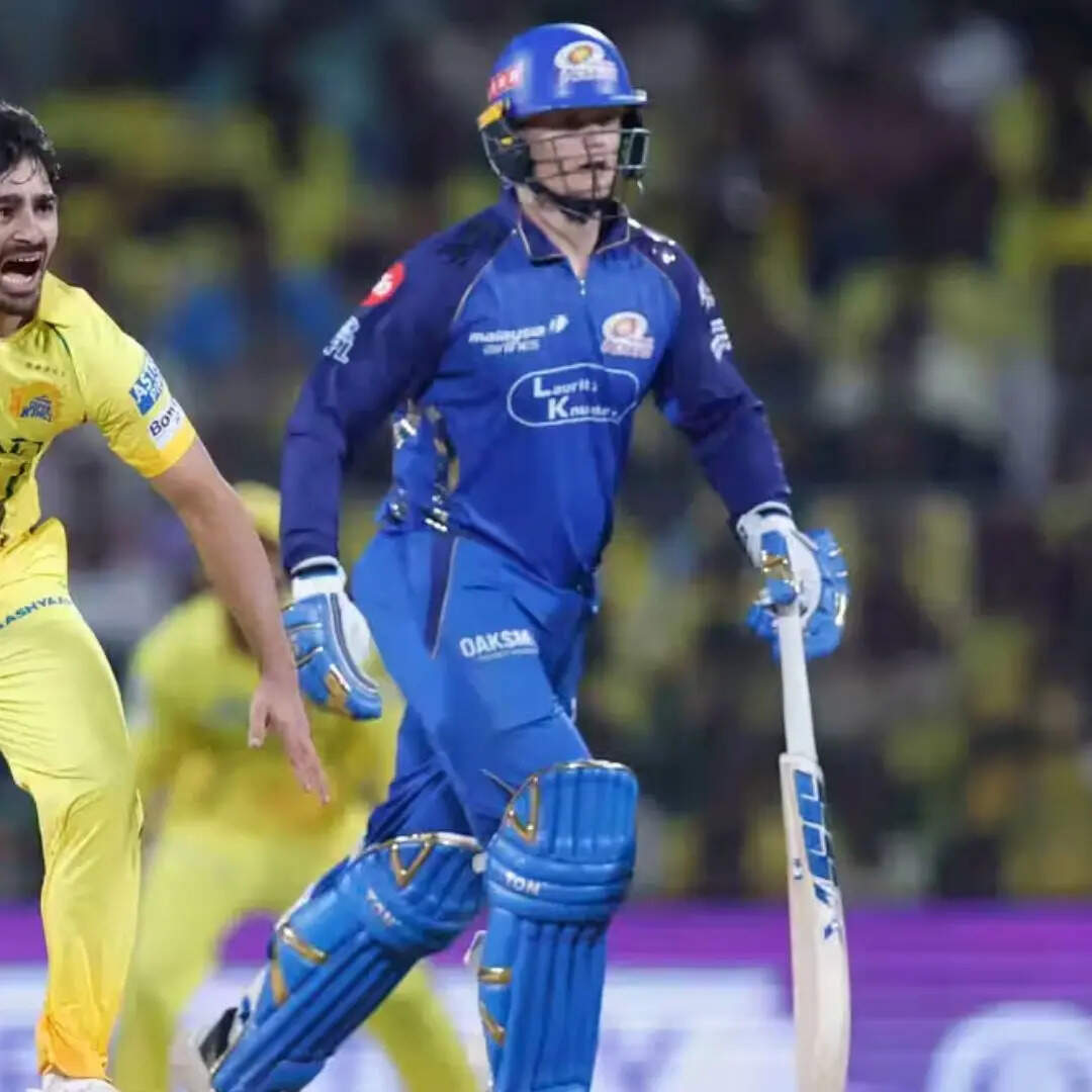 IPL Me Powerplay Me Sabse Jyada Chhakke Ka Record: Ryan Rickelton ...