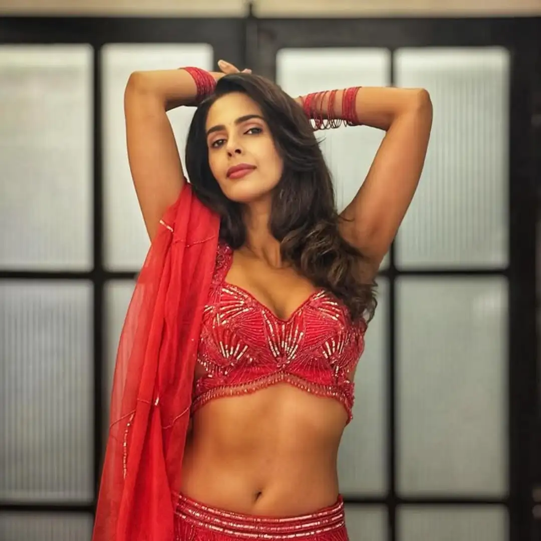 मेहनत से बनती है फिट बॉडी
