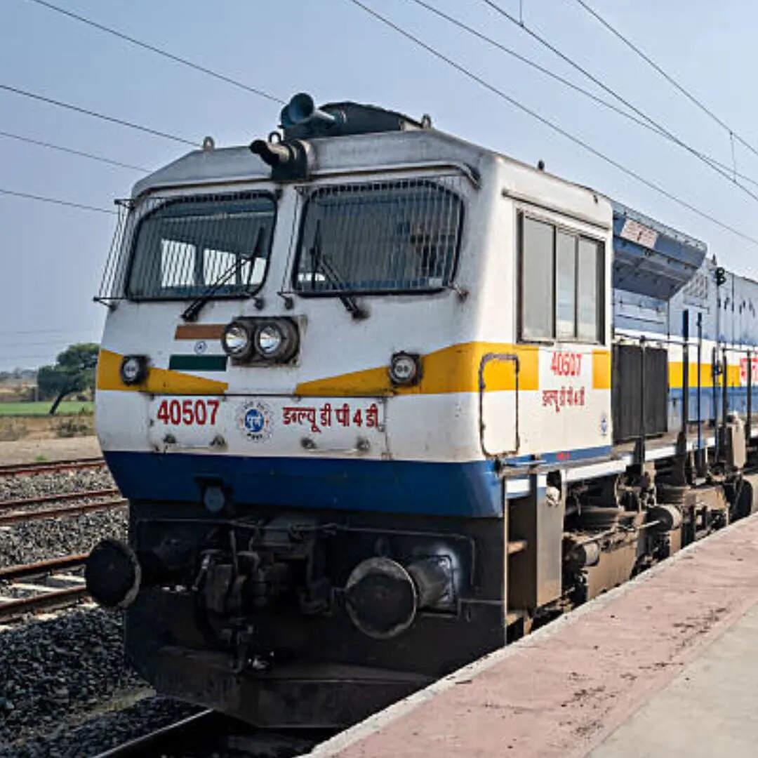 यहां दुनिया का सबसे लंबा प्लेटफॉर्म