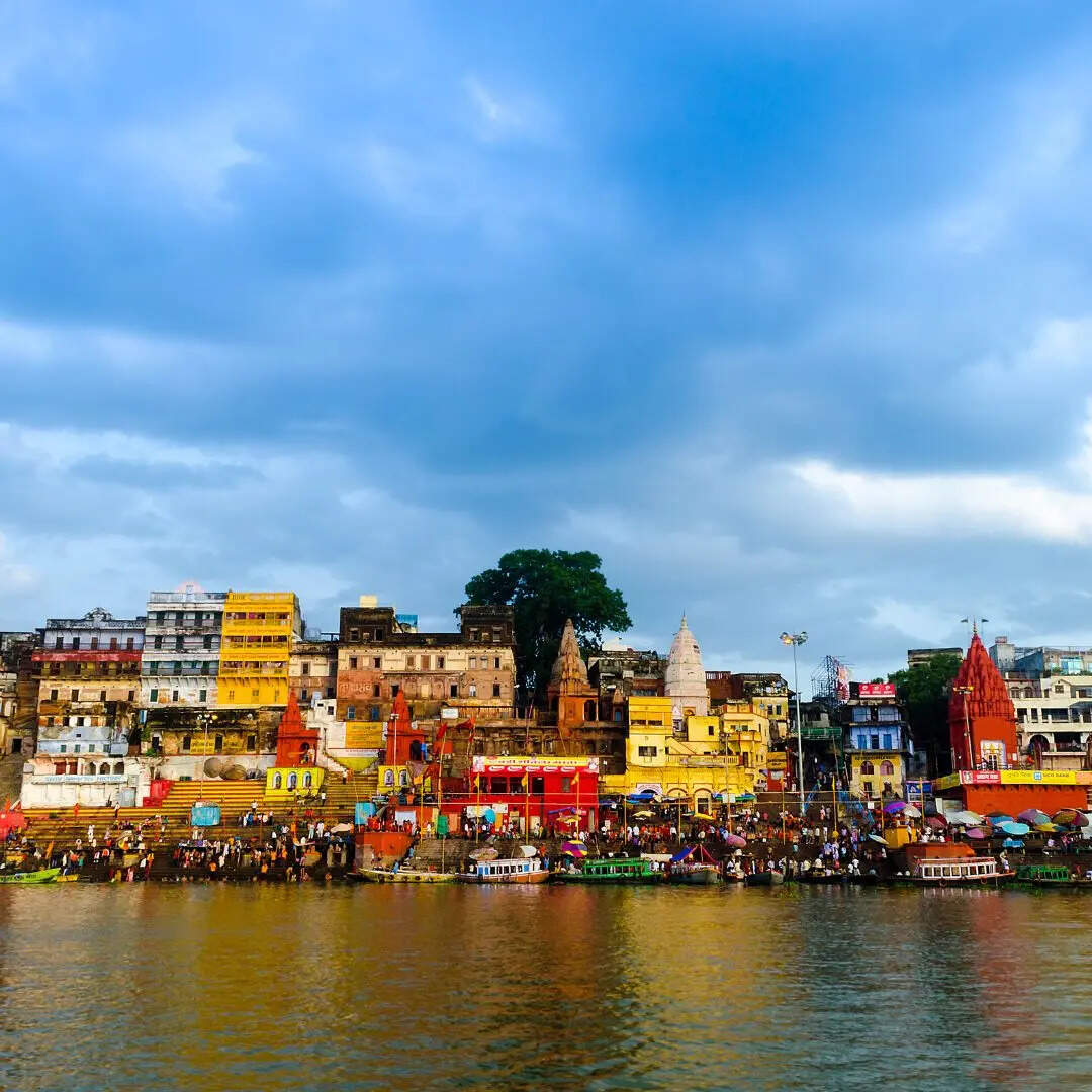 कितने साल पुराना है वाराणसी?