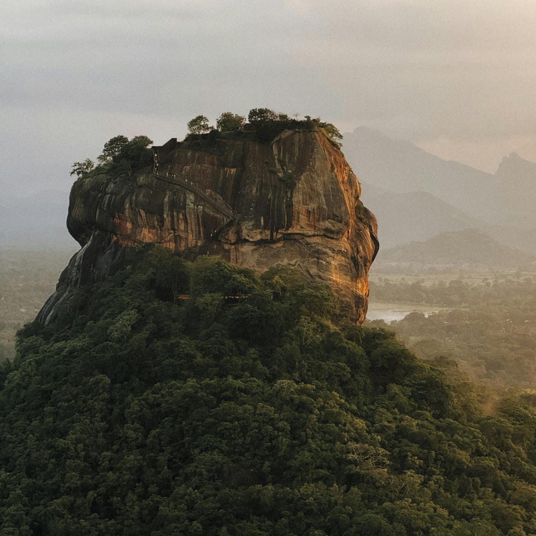 Sri Lanka – बीच और पहाड़ दोनों का मजा