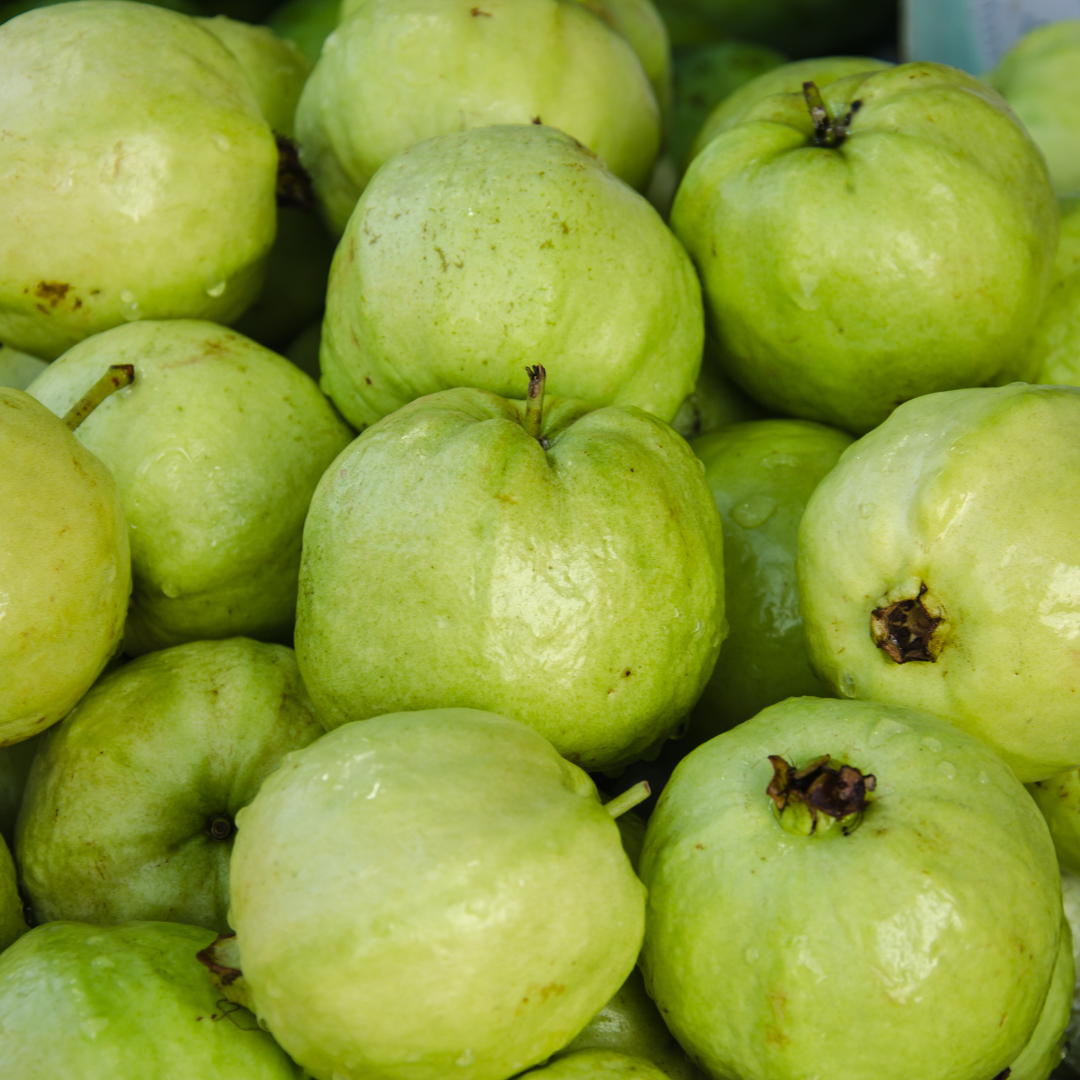 Guava – फाइबर से भरपूर हेल्दी ऑप्शन
